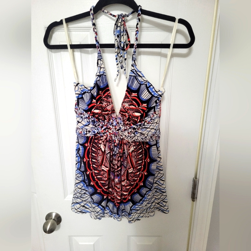 Gorgeous size s/m skyy brand red white blue halter flattering on every body!!!